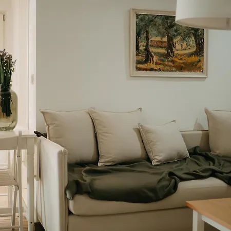 Lenko By Estia Apartament *
